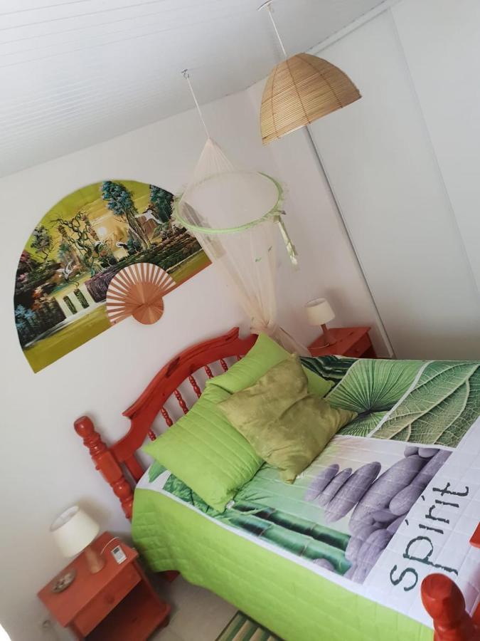 Vila Les Flamboyants Bareto Exteriér fotografie